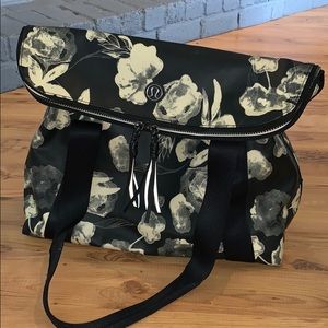 Lululemon Gym Bag - Like New!